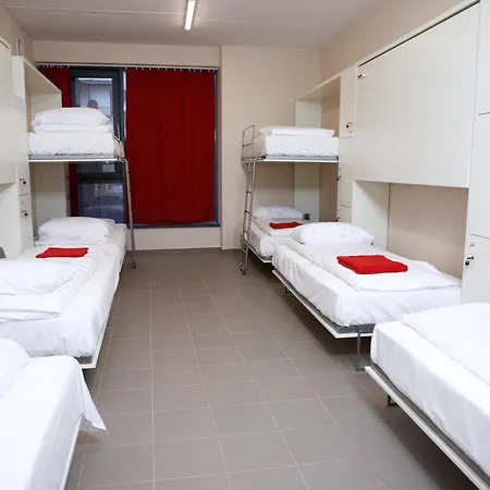 Express Center Albergue *
