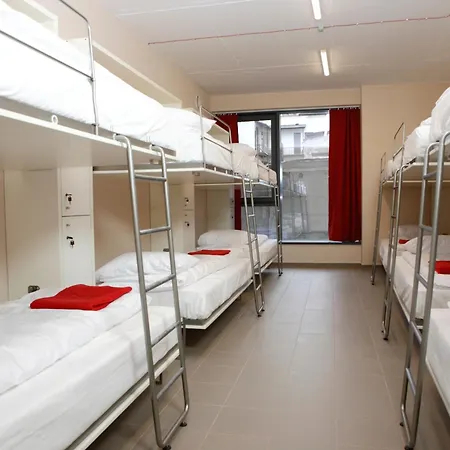 Express Center Albergue