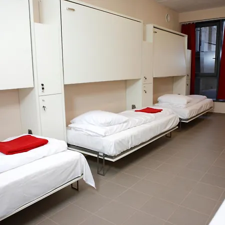 Express Center Albergue *