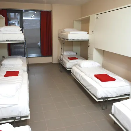 Albergue Express Center *